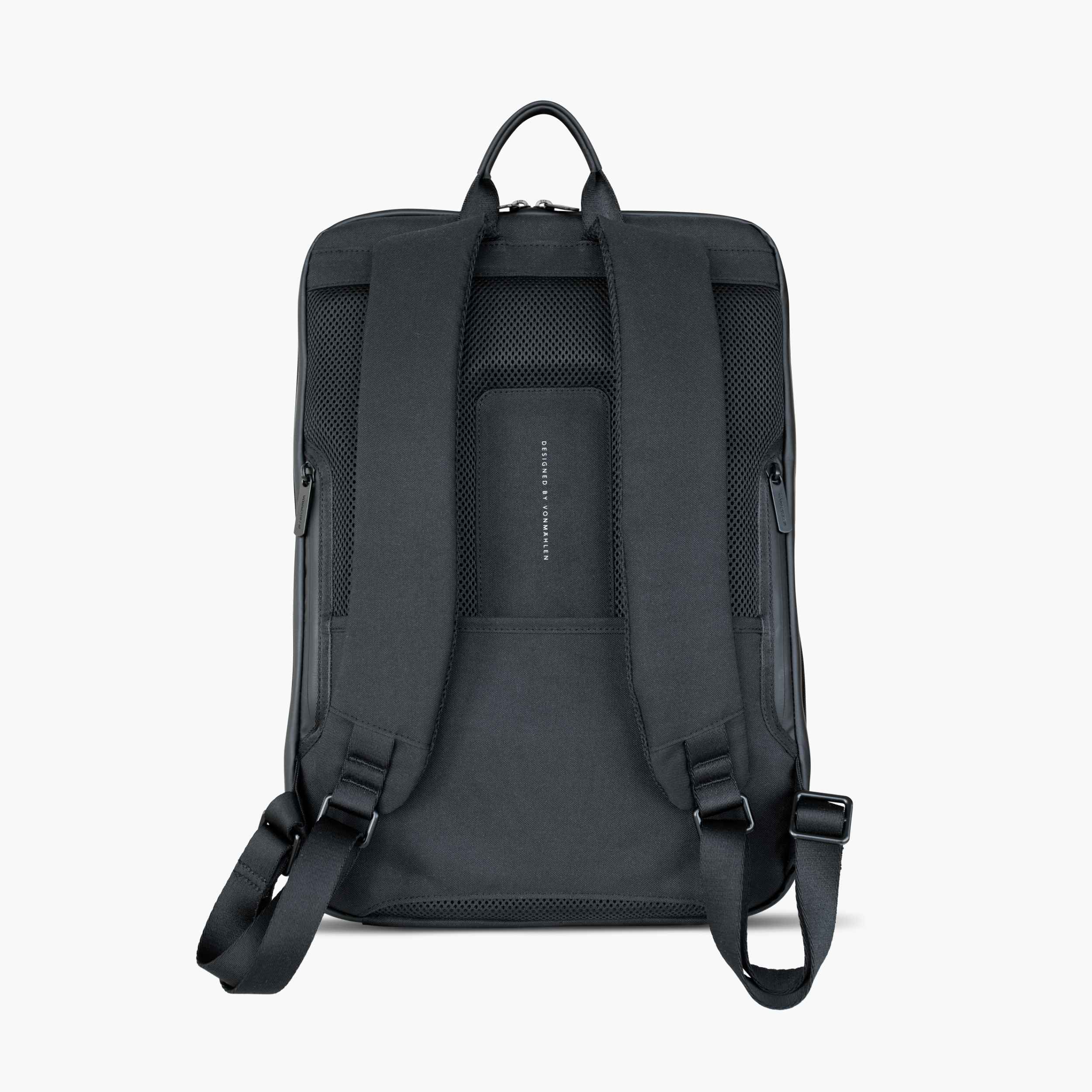 Horizon Tech-Bag mit USB-C Anschluss, recycelten Materialien & geräumigem Laptopfach