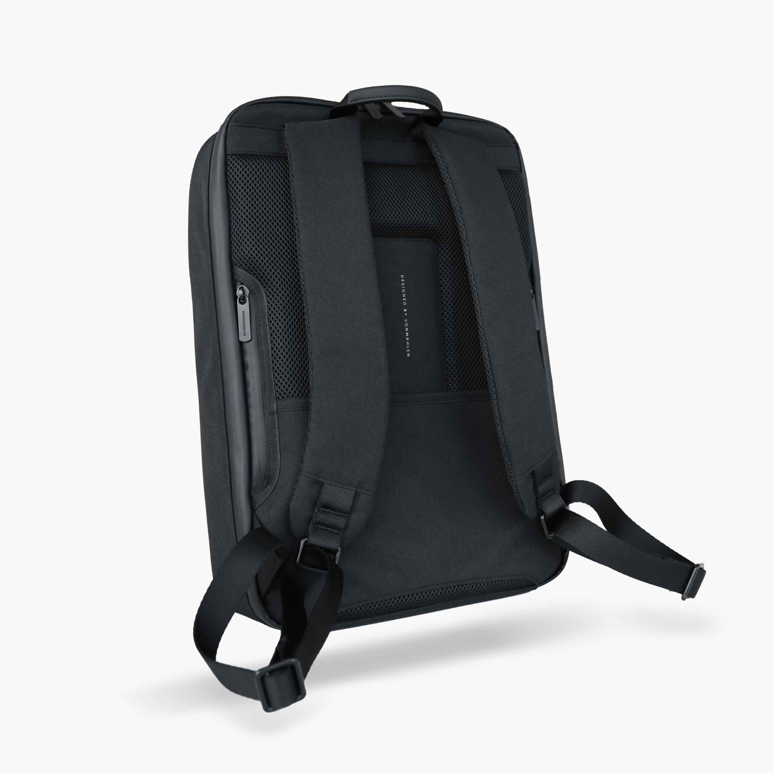 Horizon Tech-Bag mit USB-C Anschluss, recycelten Materialien & geräumigem Laptopfach