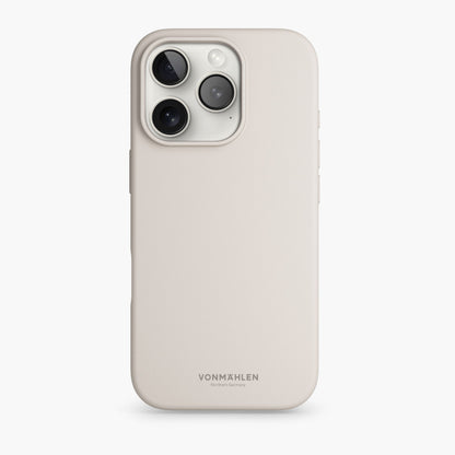 Soft Silicone Case – nachhaltige Silikonhülle mit Mikrofaser-Innenfutter und MagSafe für iPhone