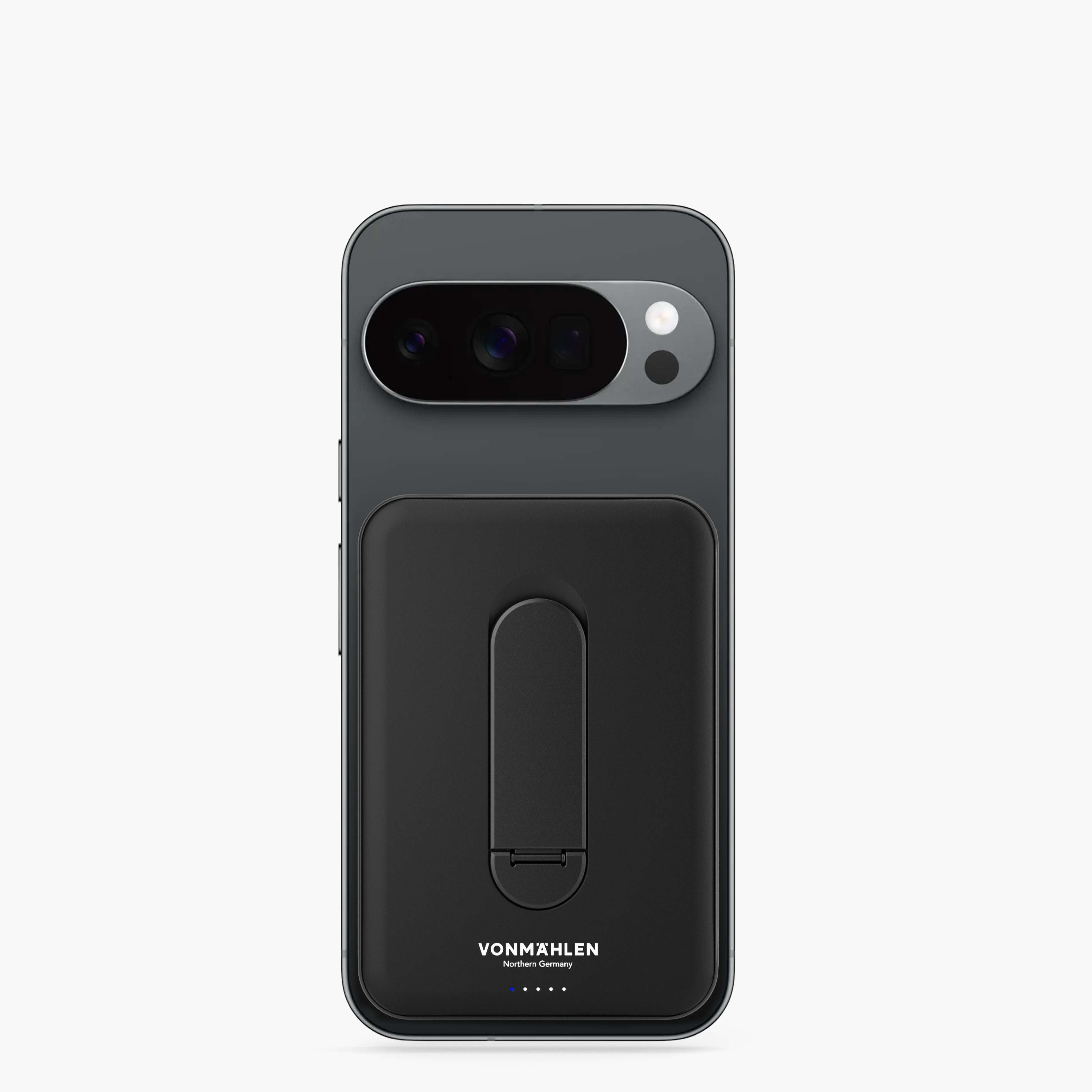MagSafe Powerbank Evergreen Mag 10000 mit Kickstand für iPhone